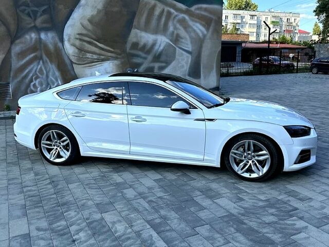 Белый Ауди А5, объемом двигателя 2 л и пробегом 108 тыс. км за 27000 $, фото 2 на Automoto.ua
