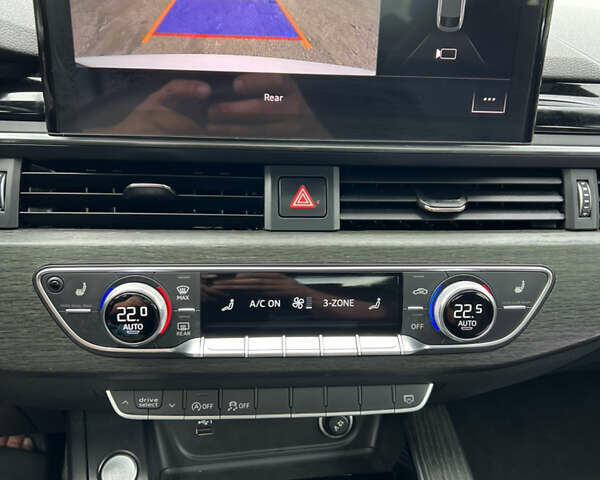 Белый Ауди А5, объемом двигателя 1.98 л и пробегом 58 тыс. км за 28000 $, фото 27 на Automoto.ua