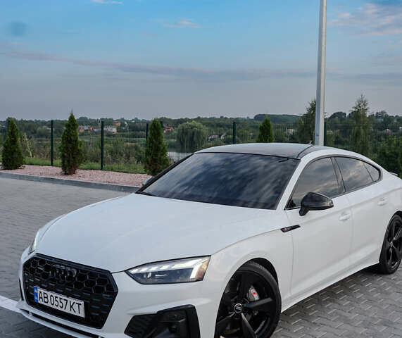 Білий Ауді A5, об'ємом двигуна 1.98 л та пробігом 46 тис. км за 43800 $, фото 6 на Automoto.ua