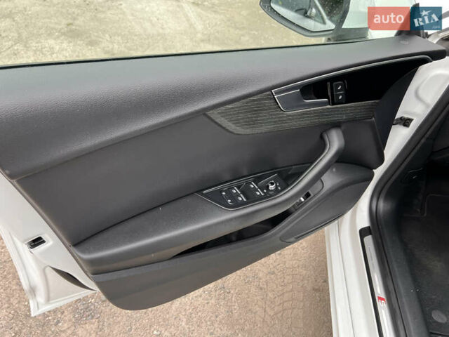 Белый Ауди А5, объемом двигателя 1.98 л и пробегом 58 тыс. км за 28000 $, фото 19 на Automoto.ua