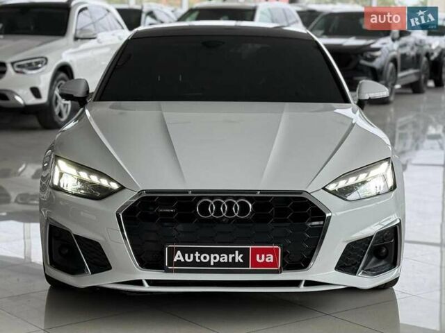 Белый Ауди А5, объемом двигателя 2 л и пробегом 56 тыс. км за 42990 $, фото 1 на Automoto.ua