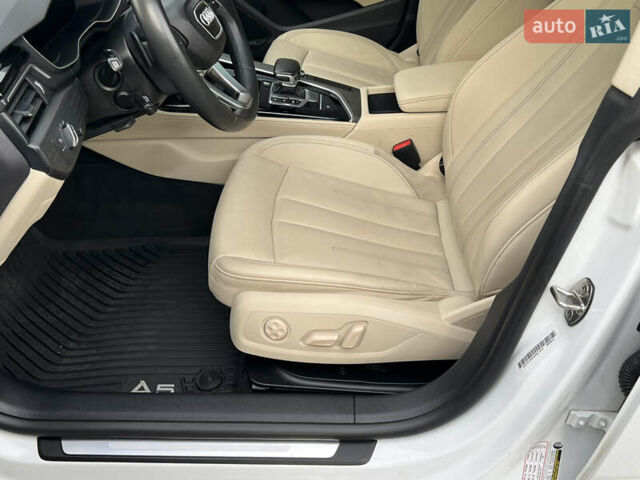 Белый Ауди А5, объемом двигателя 2 л и пробегом 143 тыс. км за 29999 $, фото 30 на Automoto.ua