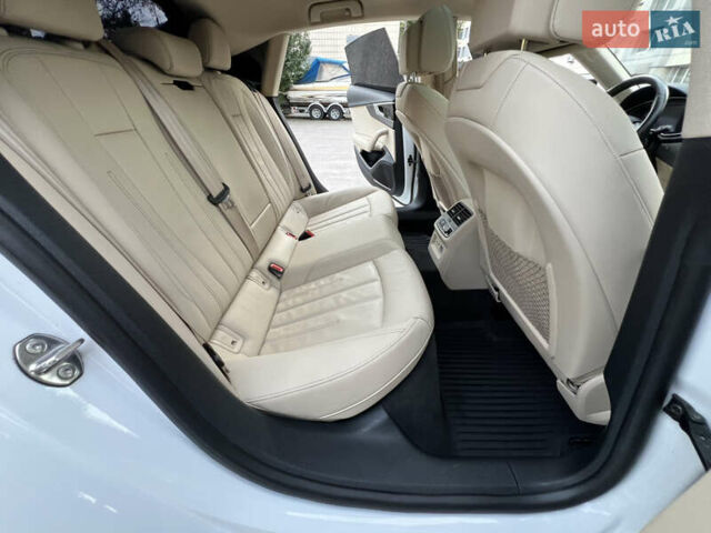 Белый Ауди А5, объемом двигателя 2 л и пробегом 143 тыс. км за 29999 $, фото 34 на Automoto.ua