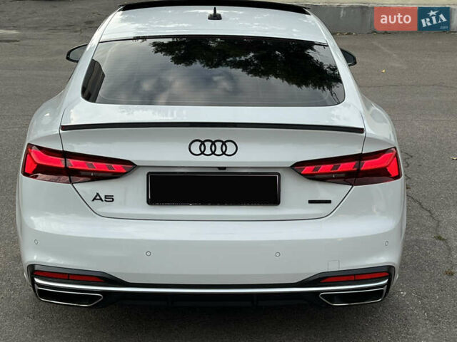 Белый Ауди А5, объемом двигателя 2 л и пробегом 143 тыс. км за 29999 $, фото 10 на Automoto.ua