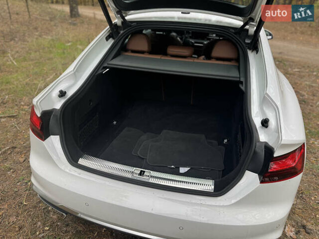 Ауді A5 2021 у Черкасах на Automoto.ua Білий Ауді A5, об'ємом двигуна 1.98 л та пробігом 65 тис. км за 33400 $, фото 19 на Automoto.ua