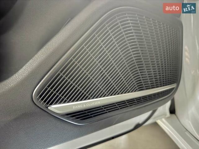 Белый Ауди А5, объемом двигателя 1.98 л и пробегом 115 тыс. км за 31200 $, фото 16 на Automoto.ua