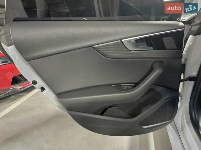 Белый Ауди А5, объемом двигателя 1.98 л и пробегом 115 тыс. км за 31200 $, фото 18 на Automoto.ua