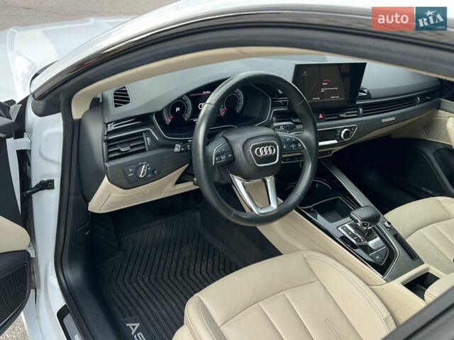 Белый Ауди А5, объемом двигателя 2 л и пробегом 143 тыс. км за 29999 $, фото 18 на Automoto.ua