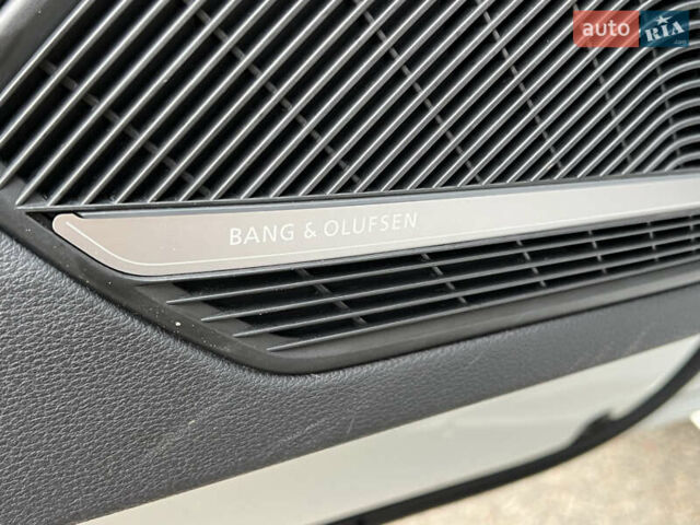 Белый Ауди А5, объемом двигателя 2 л и пробегом 143 тыс. км за 29999 $, фото 45 на Automoto.ua