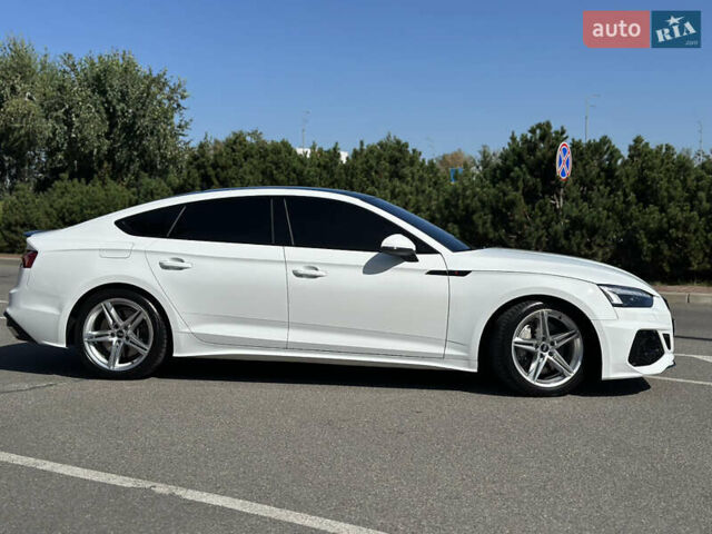 Белый Ауди А5, объемом двигателя 1.98 л и пробегом 110 тыс. км за 30900 $, фото 13 на Automoto.ua