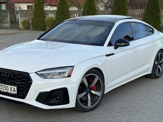 Белый Ауди А5, объемом двигателя 2 л и пробегом 85 тыс. км за 36900 $, фото 1 на Automoto.ua