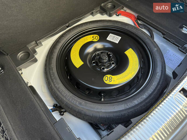 Белый Ауди А5, объемом двигателя 1.98 л и пробегом 41 тыс. км за 31000 $, фото 31 на Automoto.ua