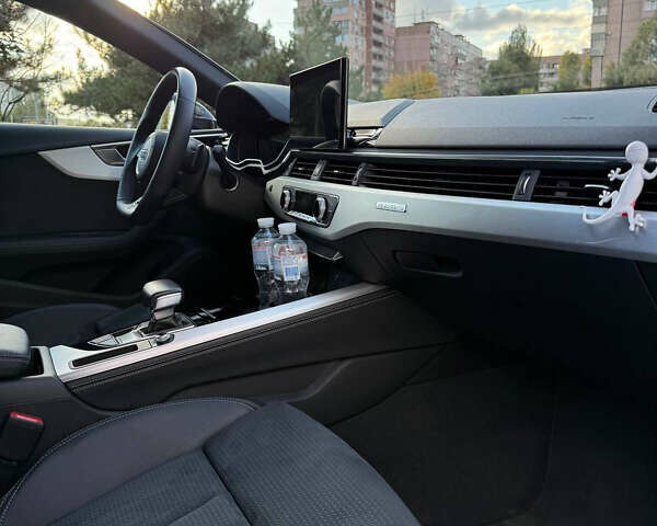 Білий Ауді A5, об'ємом двигуна 1.98 л та пробігом 58 тис. км за 45000 $, фото 11 на Automoto.ua