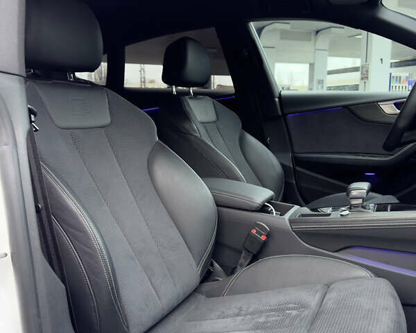 Белый Ауди А5, объемом двигателя 2 л и пробегом 94 тыс. км за 39500 $, фото 26 на Automoto.ua
