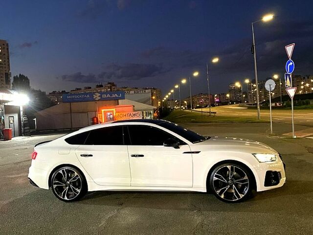 Білий Ауді A5, об'ємом двигуна 3 л та пробігом 12 тис. км за 53000 $, фото 4 на Automoto.ua