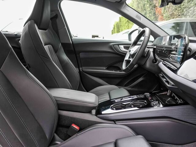 Білий Ауді A5, об'ємом двигуна 2 л та пробігом 10 тис. км за 16000 $, фото 9 на Automoto.ua