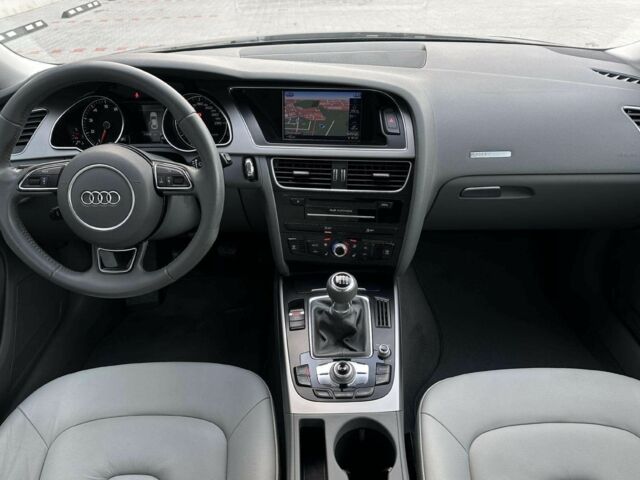 Ауди А5 2012 в Черкассах на Automoto.ua Черный Ауди А5, объемом двигателя 1.8 л и пробегом 170 тыс. км за 11200 $, фото 12 на Automoto.ua