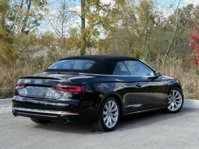 Черный Ауди А5, объемом двигателя 2 л и пробегом 46 тыс. км за 5500 $, фото 2 на Automoto.ua