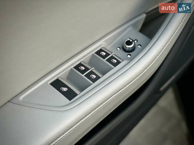 Черный Ауди А5, объемом двигателя 2 л и пробегом 4 тыс. км за 39900 $, фото 10 на Automoto.ua