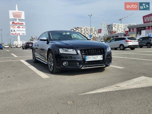 Черный Ауди А5, объемом двигателя 3.2 л и пробегом 130 тыс. км за 12500 $, фото 5 на Automoto.ua