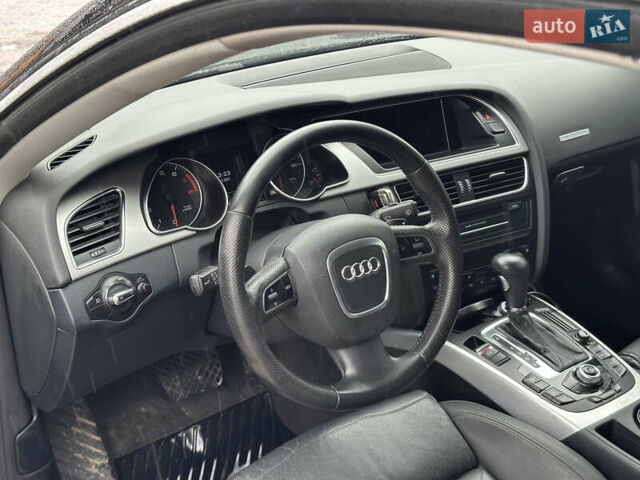 Черный Ауди А5, объемом двигателя 1.98 л и пробегом 165 тыс. км за 8500 $, фото 12 на Automoto.ua