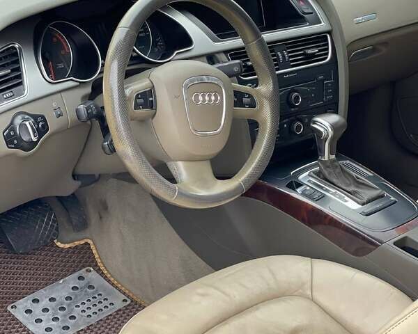 Ауди А5 2009 в Киеве на Automoto.ua Черный Ауди А5, объемом двигателя 2.7 л и пробегом 281 тыс. км за 10500 $, фото 6 на Automoto.ua