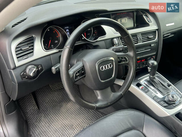 Чорний Ауді A5, об'ємом двигуна 2.7 л та пробігом 241 тис. км за 11950 $, фото 7 на Automoto.ua