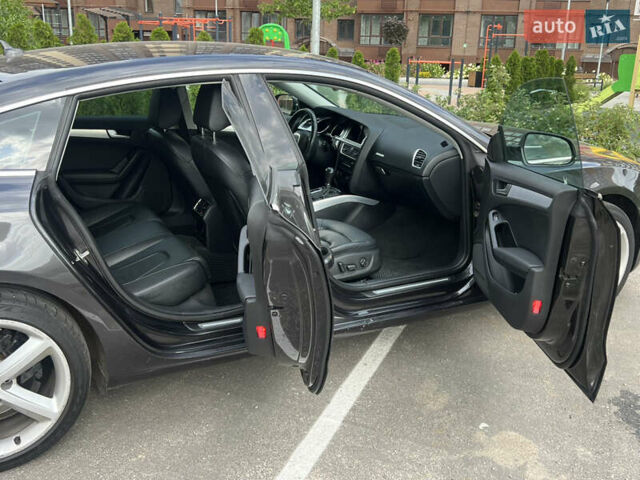 Чорний Ауді A5, об'ємом двигуна 2.7 л та пробігом 241 тис. км за 11950 $, фото 9 на Automoto.ua