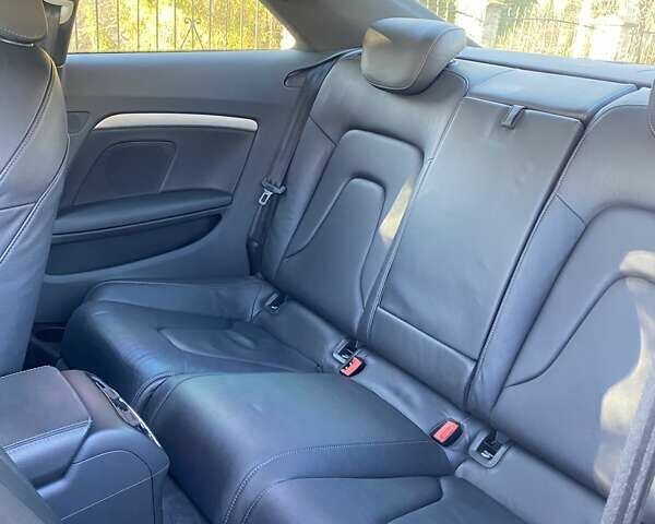 Черный Ауди А5, объемом двигателя 3 л и пробегом 305 тыс. км за 12600 $, фото 4 на Automoto.ua