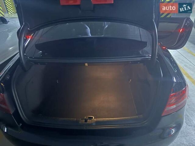 Черный Ауди А5, объемом двигателя 2.7 л и пробегом 196 тыс. км за 13000 $, фото 20 на Automoto.ua