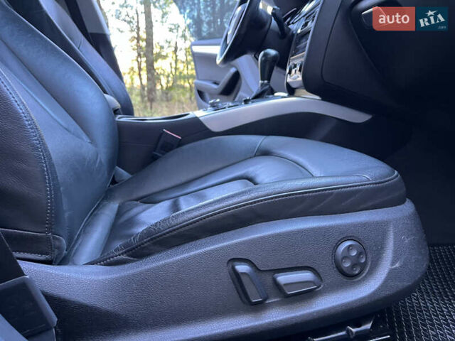 Ауди А5 2009 в Чернигове на Automoto.ua Черный Ауди А5, объемом двигателя 2.7 л и пробегом 244 тыс. км за 11900 $, фото 31 на Automoto.ua