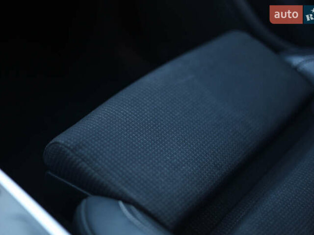 Ауди А5 2010 в Ровно на Automoto.ua Черный Ауди А5, объемом двигателя 1.98 л и пробегом 294 тыс. км за 12500 $, фото 36 на Automoto.ua