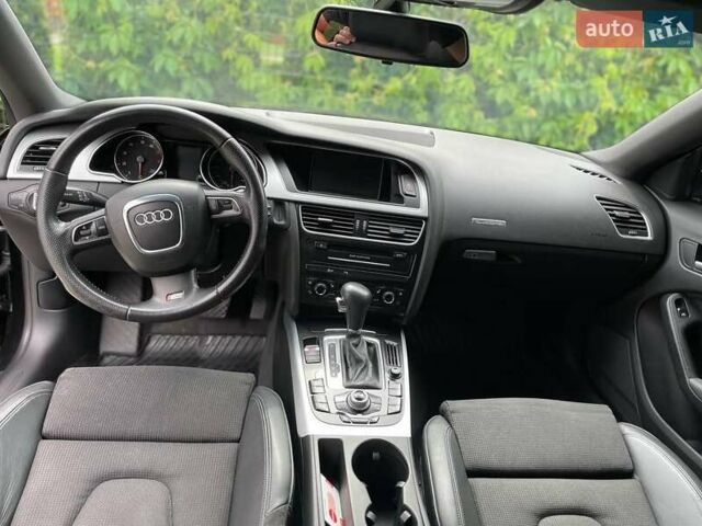 Черный Ауди А5, объемом двигателя 1.98 л и пробегом 233 тыс. км за 14000 $, фото 7 на Automoto.ua