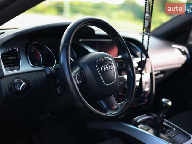 Ауди А5 2010 в Ровно на Automoto.ua Черный Ауди А5, объемом двигателя 1.98 л и пробегом 294 тыс. км за 12500 $, фото 14 на Automoto.ua