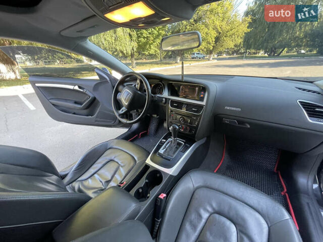 Чорний Ауді A5, об'ємом двигуна 1.98 л та пробігом 200 тис. км за 7999 $, фото 6 на Automoto.ua