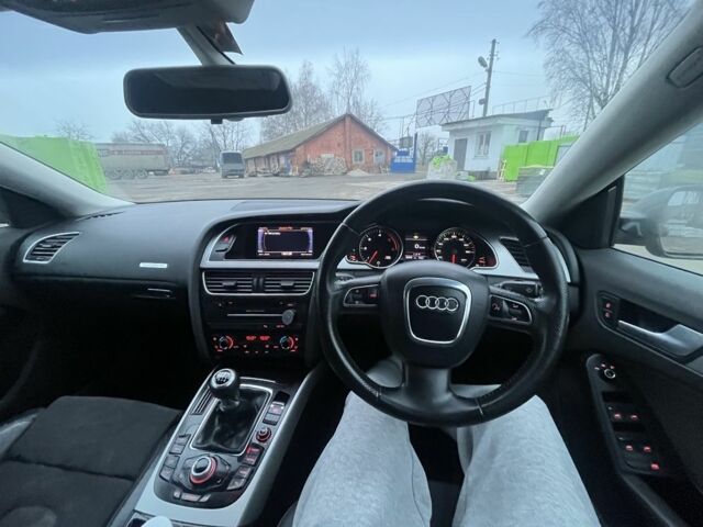 Чорний Ауді A5, об'ємом двигуна 3 л та пробігом 322 тис. км за 6600 $, фото 4 на Automoto.ua