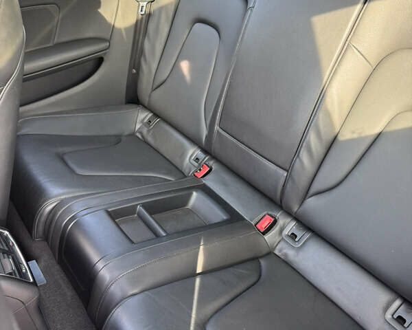 Чорний Ауді A5, об'ємом двигуна 1.98 л та пробігом 270 тис. км за 8500 $, фото 14 на Automoto.ua