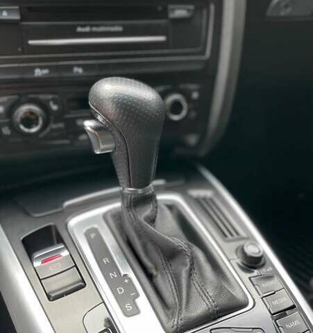 Черный Ауди А5, объемом двигателя 1.98 л и пробегом 233 тыс. км за 14000 $, фото 10 на Automoto.ua