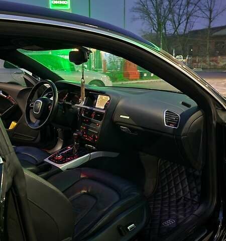 Чорний Ауді A5, об'ємом двигуна 1.98 л та пробігом 229 тис. км за 10000 $, фото 14 на Automoto.ua