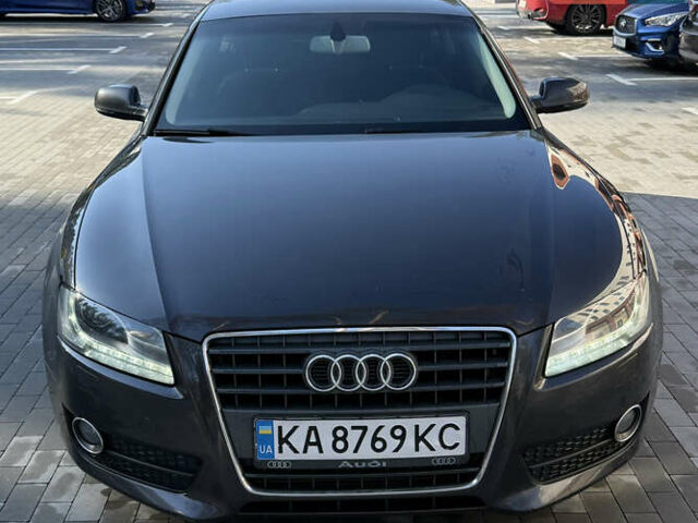 Черный Ауди А5, объемом двигателя 1.98 л и пробегом 244 тыс. км за 11000 $, фото 16 на Automoto.ua