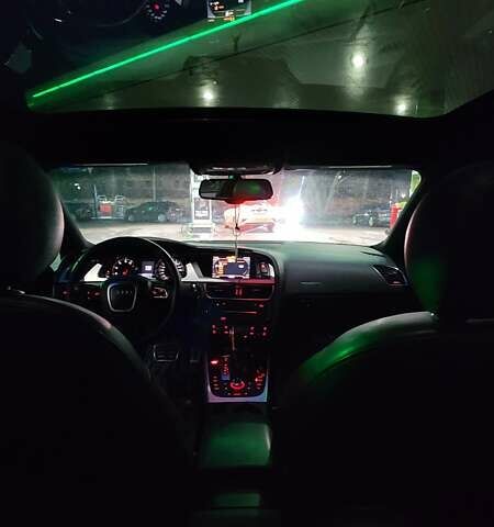 Чорний Ауді A5, об'ємом двигуна 1.98 л та пробігом 229 тис. км за 10000 $, фото 17 на Automoto.ua