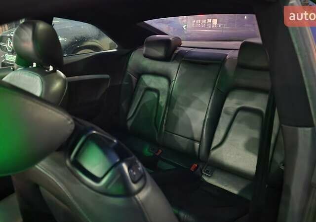 Чорний Ауді A5, об'ємом двигуна 1.98 л та пробігом 229 тис. км за 10000 $, фото 18 на Automoto.ua