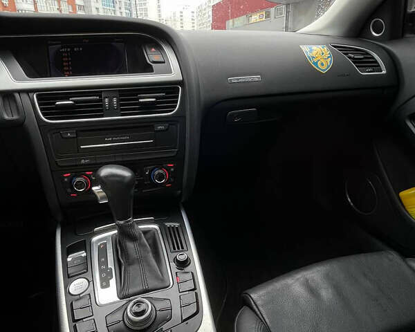 Черный Ауди А5, объемом двигателя 1.98 л и пробегом 239 тыс. км за 8999 $, фото 4 на Automoto.ua