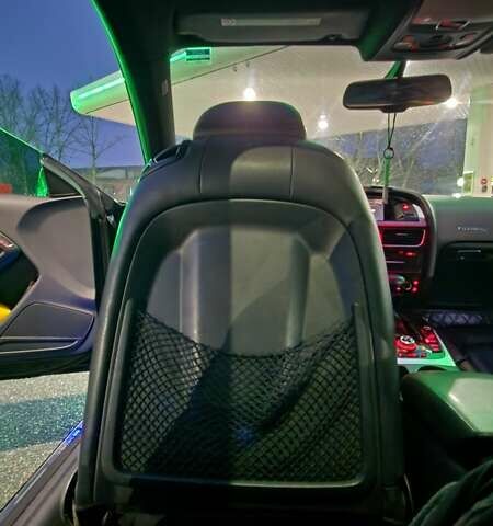 Чорний Ауді A5, об'ємом двигуна 1.98 л та пробігом 229 тис. км за 10000 $, фото 19 на Automoto.ua