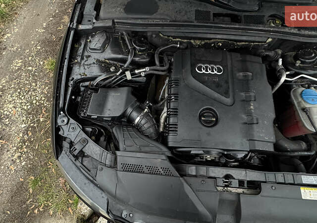 Черный Ауди А5, объемом двигателя 1.98 л и пробегом 208 тыс. км за 5500 $, фото 9 на Automoto.ua