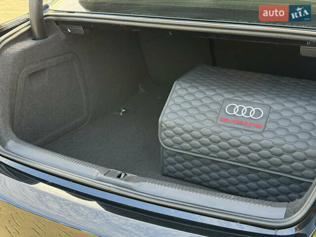 Чорний Ауді A5, об'ємом двигуна 2 л та пробігом 260 тис. км за 12500 $, фото 30 на Automoto.ua