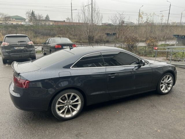 Чорний Ауді A5, об'ємом двигуна 2 л та пробігом 230 тис. км за 12000 $, фото 3 на Automoto.ua