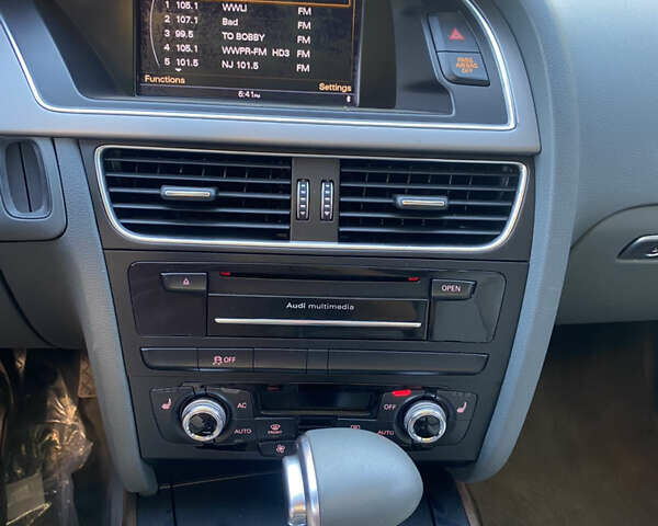 Черный Ауди А5, объемом двигателя 2 л и пробегом 143 тыс. км за 10500 $, фото 92 на Automoto.ua