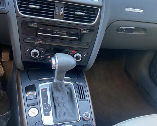 Черный Ауди А5, объемом двигателя 2 л и пробегом 143 тыс. км за 10500 $, фото 94 на Automoto.ua