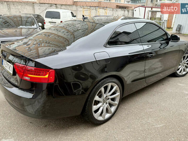 Чорний Ауді A5, об'ємом двигуна 1.98 л та пробігом 216 тис. км за 13000 $, фото 4 на Automoto.ua